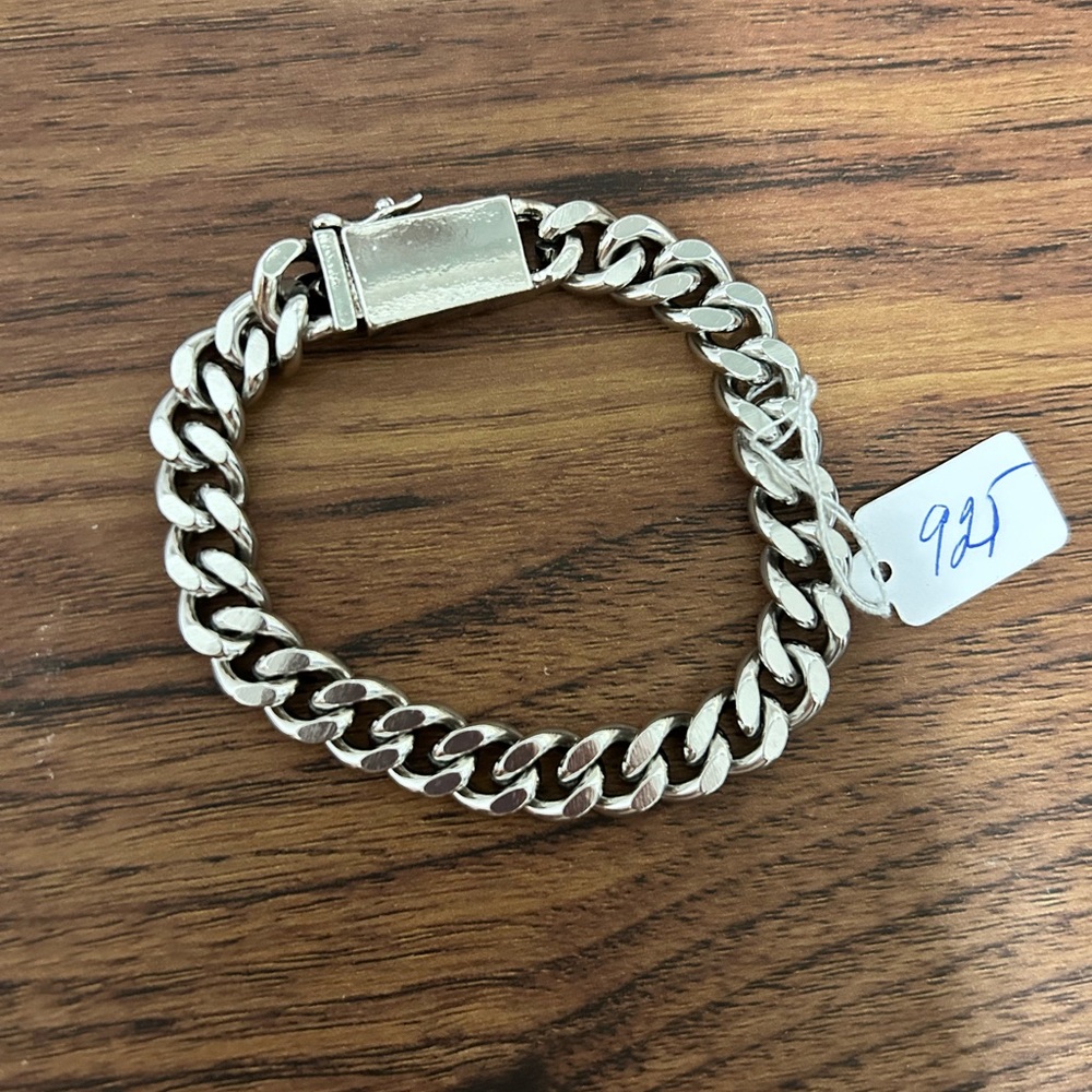 Silver Curb Chain Bracelet